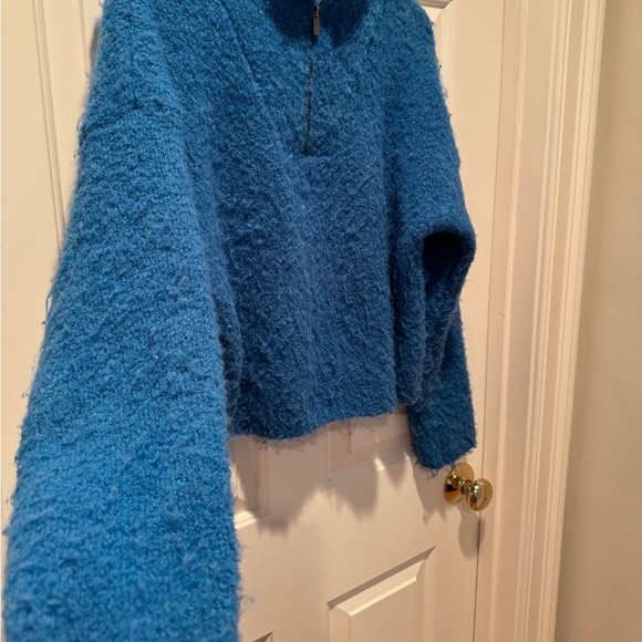 Zara Blue Sweater - Picture 5 of 9